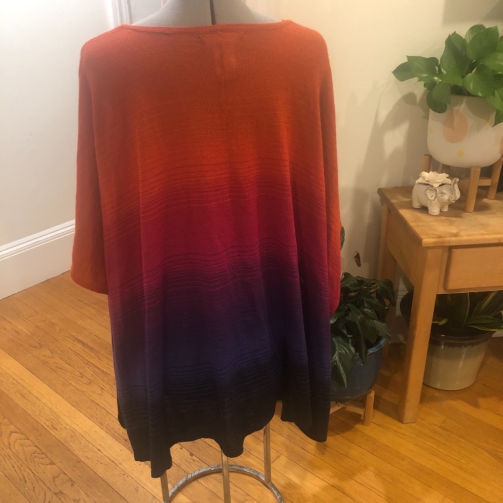 Poncho - Picture 2 of 2
